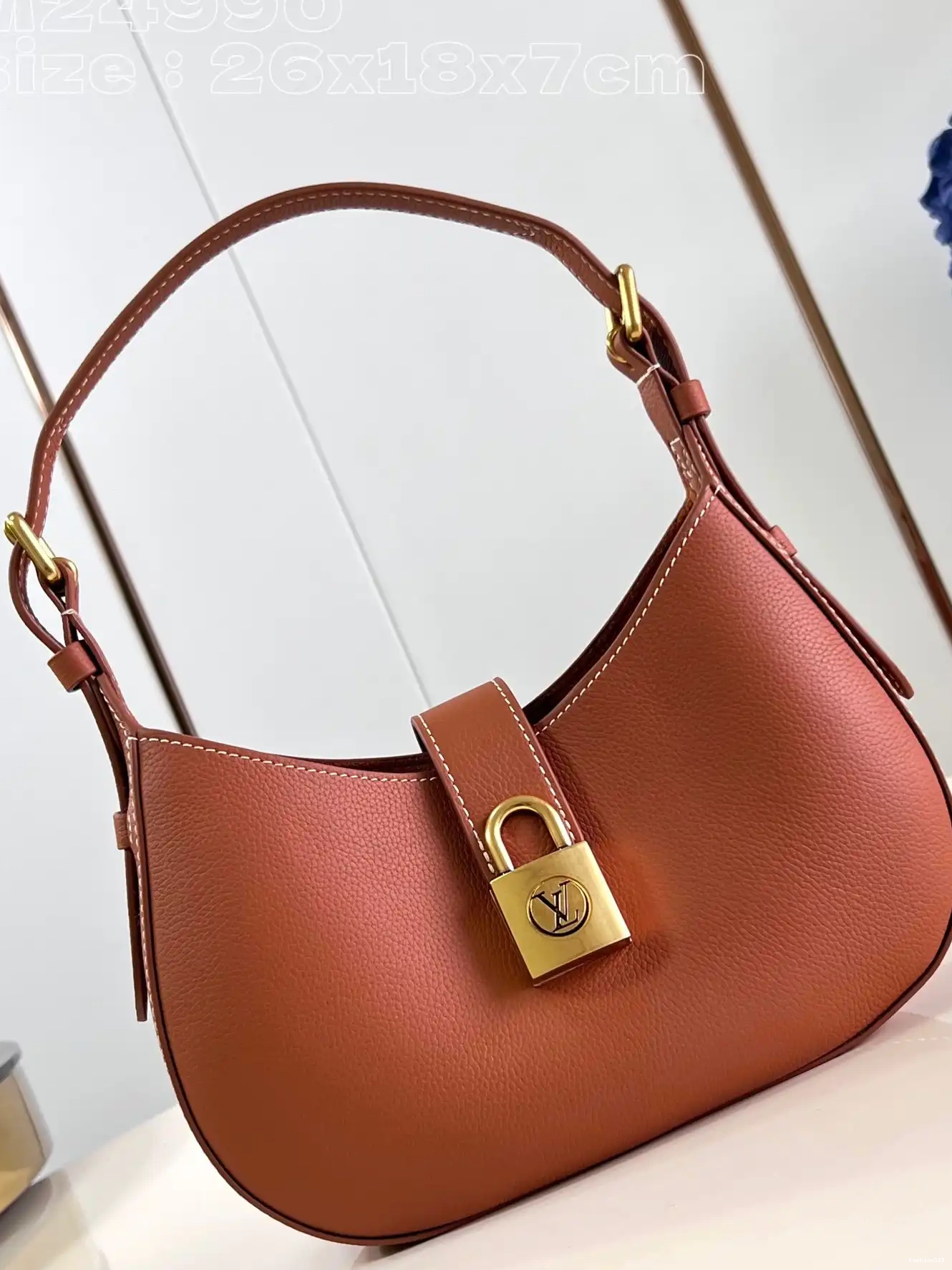 Key LOUIS VUITTON Shoulder Low Bag-26*18*7CM 0322