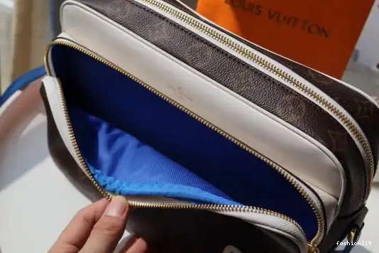 LOUIS MESSENGER VUITTON LVXNBA NIL 0319
