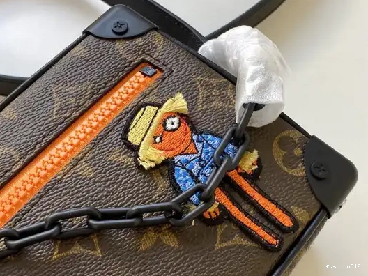 SOFT VUITTON TRUNK LOUIS 0318