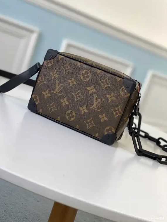 SOFT VUITTON TRUNK LOUIS 0318