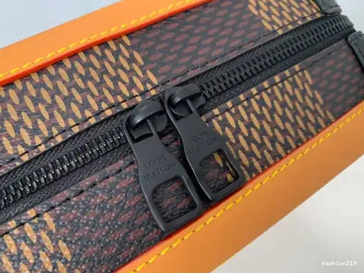 VUITTON TRUNK LOUIS SOFT 0314