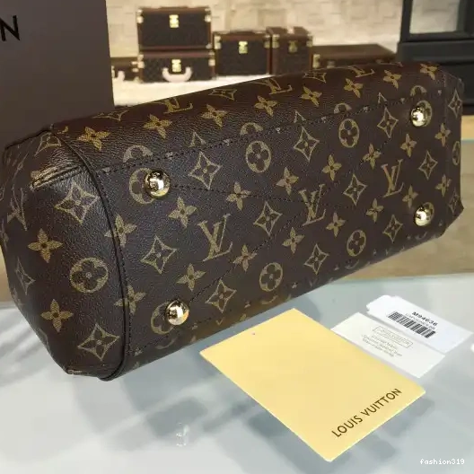 VUITTON LOUIS MONTAIGNE MM 0316