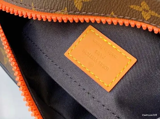 SOFT VUITTON TRUNK LOUIS 0318