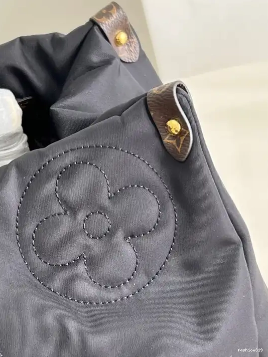 VUITTON ONTHEGO LOUIS GM 0321