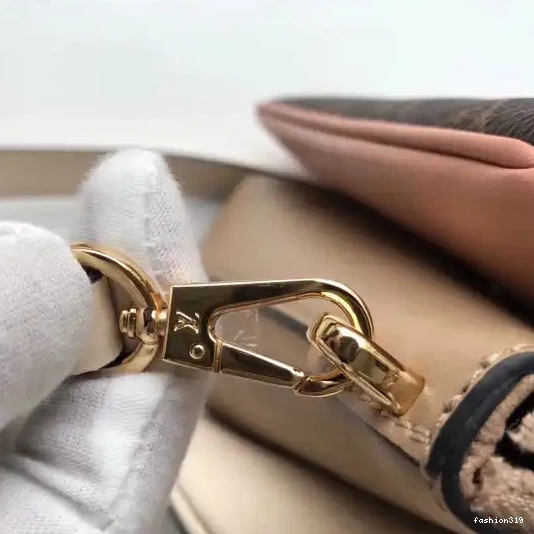 Louis Vuitton M44255 Millefeuille Saintonge bag Camera Shoulder 0320