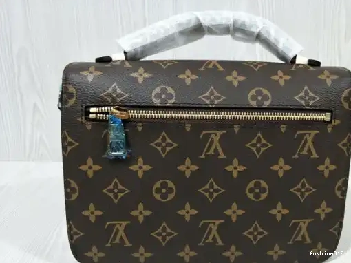 POCHETTE METIS VUITTON LOUIS 0315