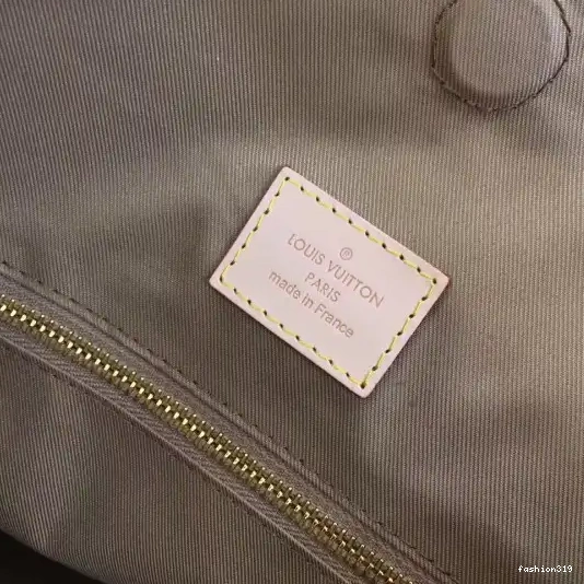 Vuitton GRACEFUL Louis MM 0318