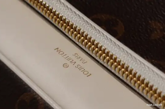 LOUIS MESSENGER VUITTON LVXNBA NIL 0319