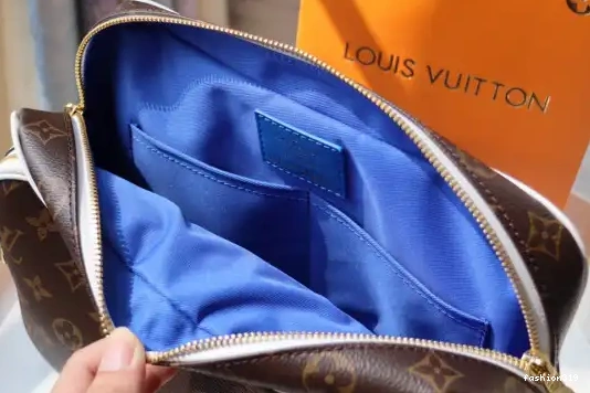 LOUIS MESSENGER VUITTON LVXNBA NIL 0319