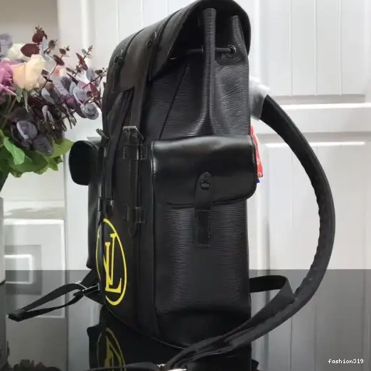 LOUIS VUITTON BACKPACK 0320