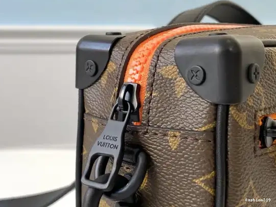 SOFT VUITTON TRUNK LOUIS 0318
