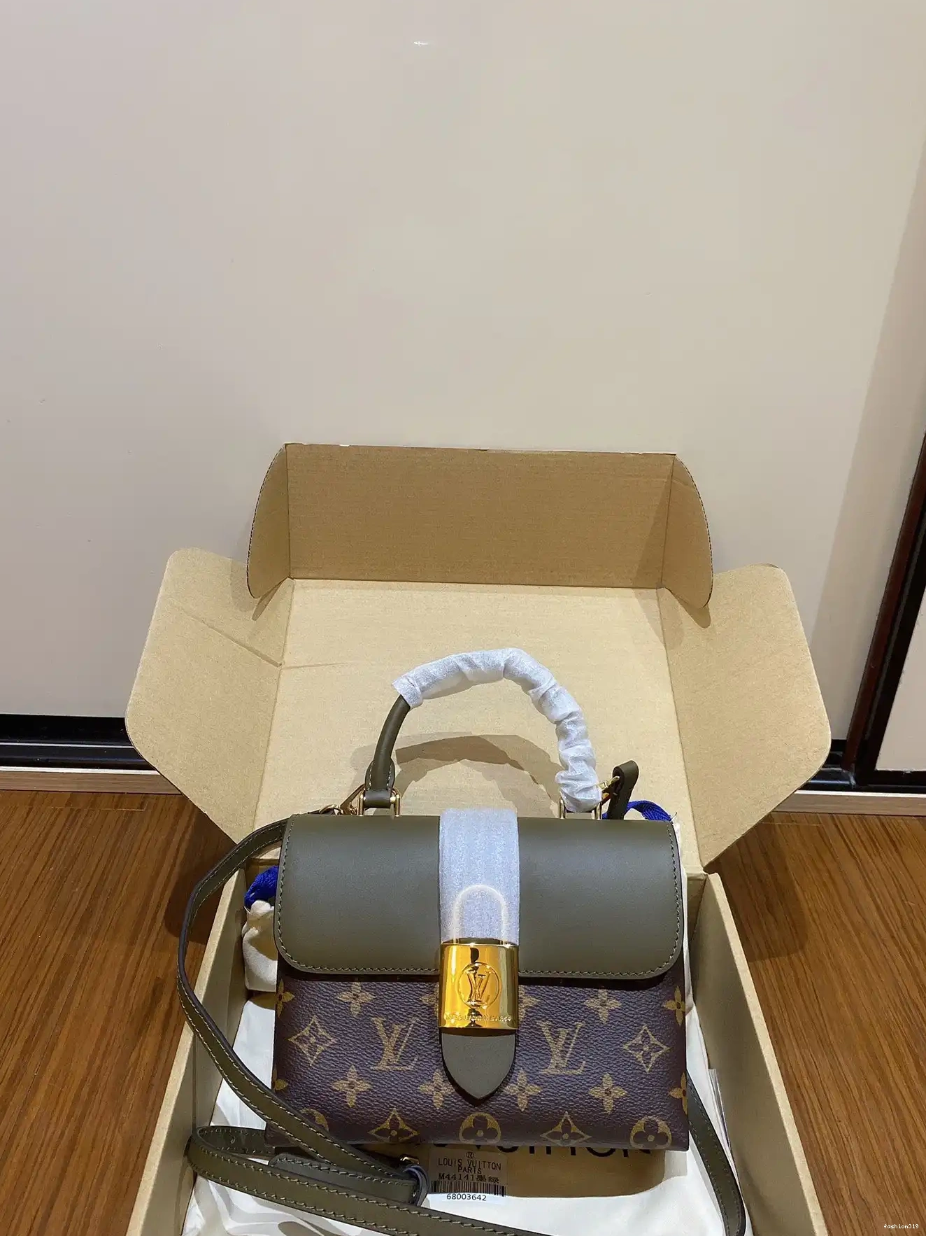 BB LOUIS VUITTON LOCKY 0316
